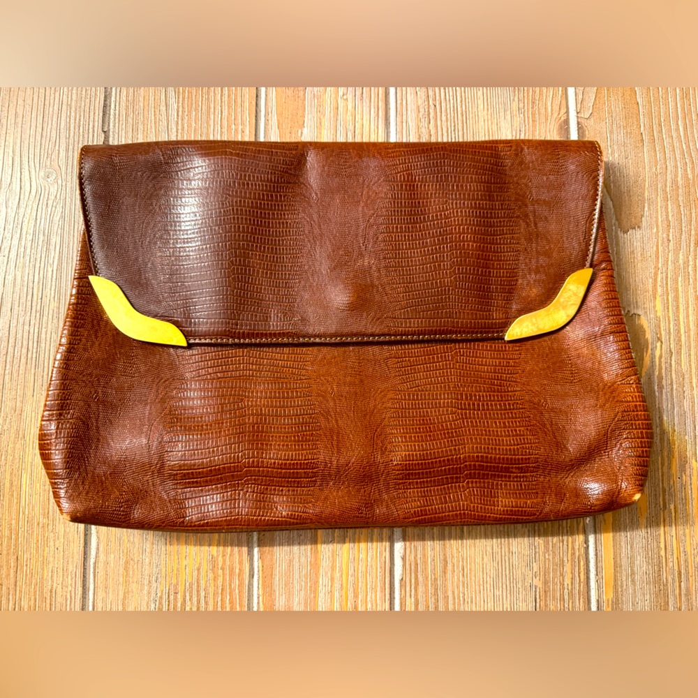 EUC Vintage Christian Brown Leather Clutch with Gold Accents